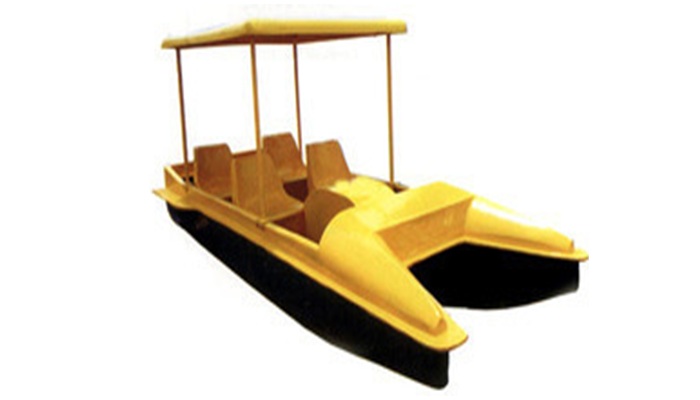 4-SEATER ROOF PADDLE BOAT