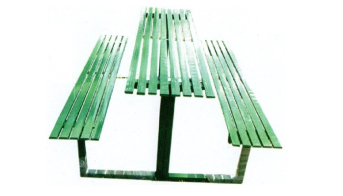 PICNIC BENCH